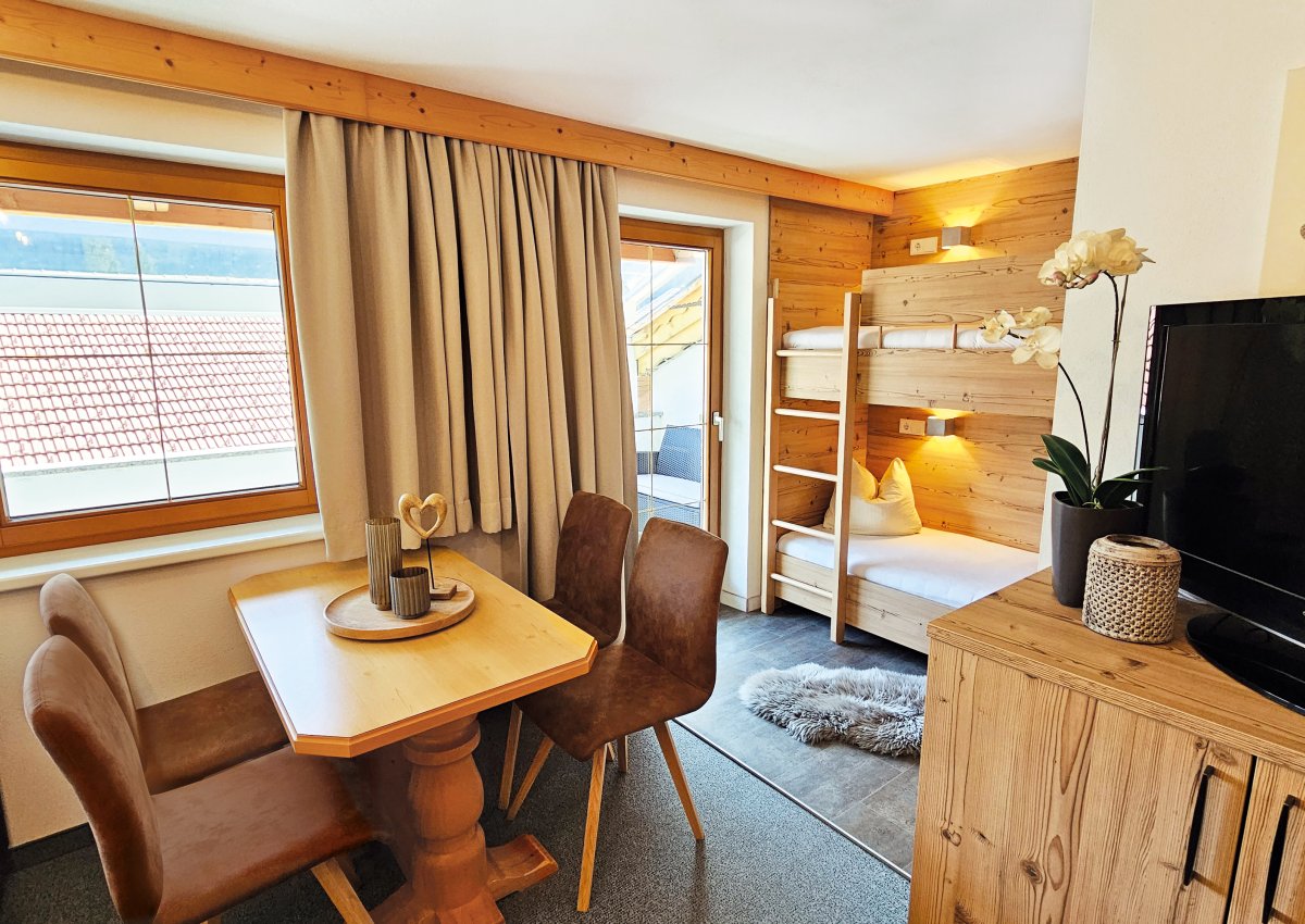 25m² EINHEIT 25m² EINHEIT